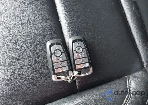 2020 Ford Explorer Xlt z USA, uszkodzony, nr VIN 1FMSK8DH9LGB70916